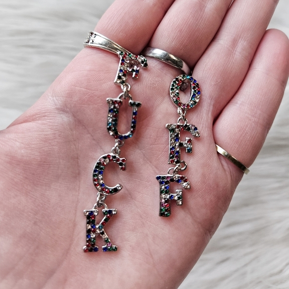 F*** Off Earrings - Picture 4 of 4